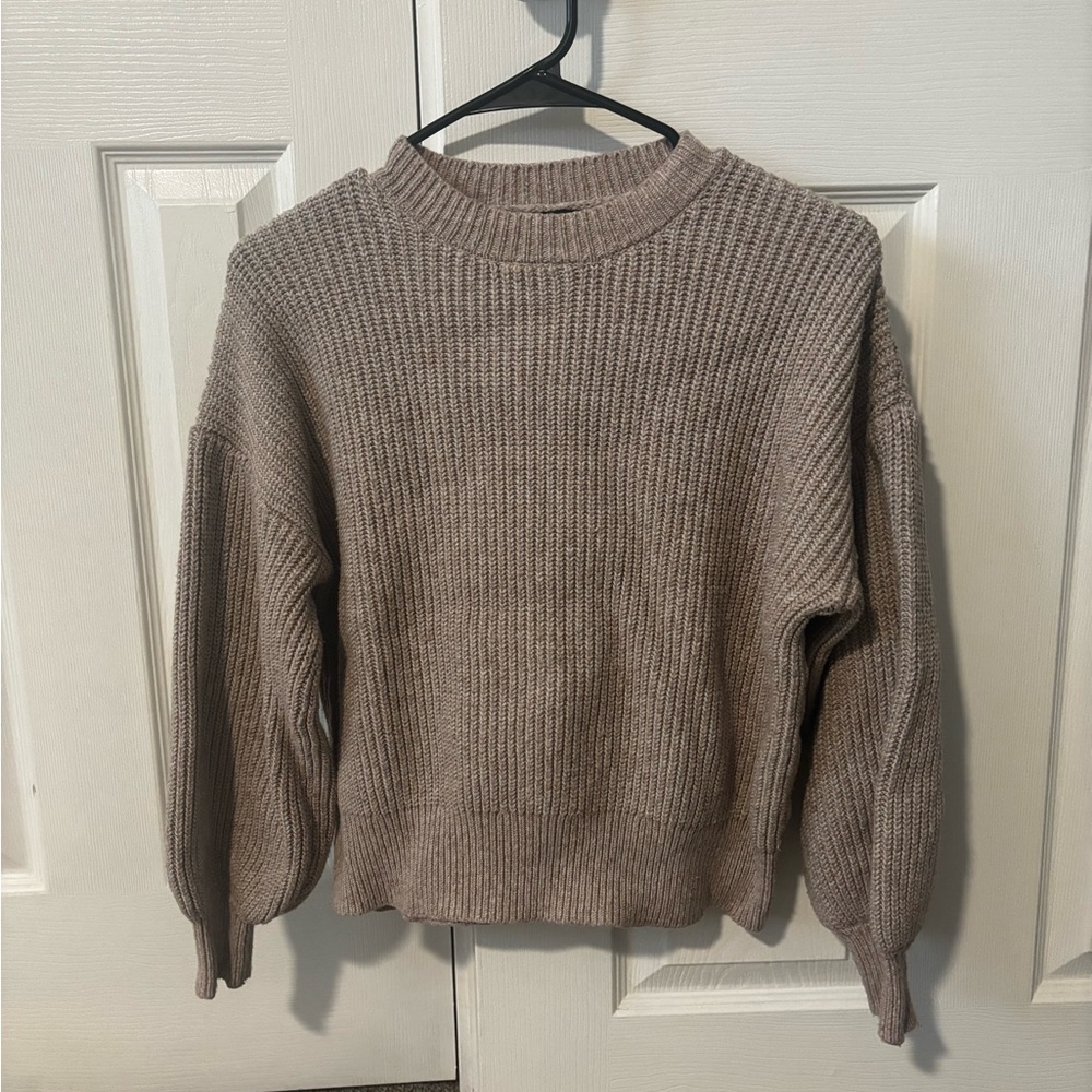 Forever 21 Women's Sweater in Taupe